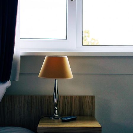 Hotel Duhoux Wirdum Luaran gambar
