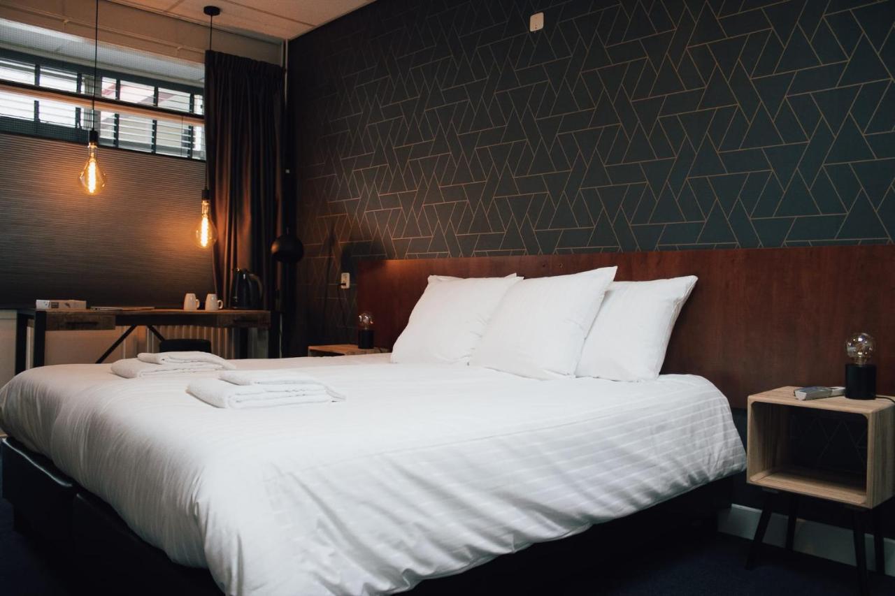 Hotel Duhoux Wirdum Luaran gambar