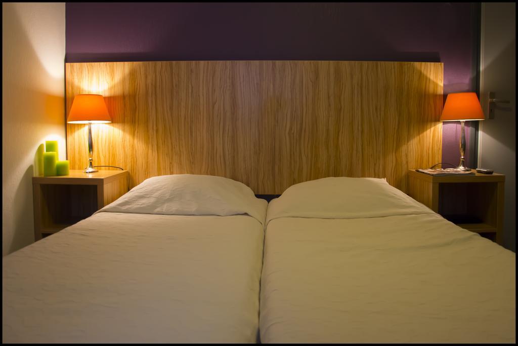 Hotel Duhoux Wirdum Luaran gambar
